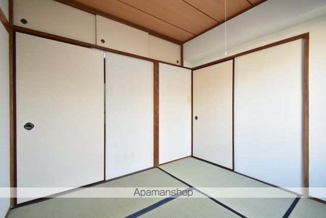 東急市が尾ドエリングD棟の内装写真