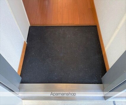 レオパレスホープ[1K/23.18m2]の玄関