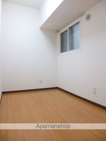 LOVAGEの内装写真