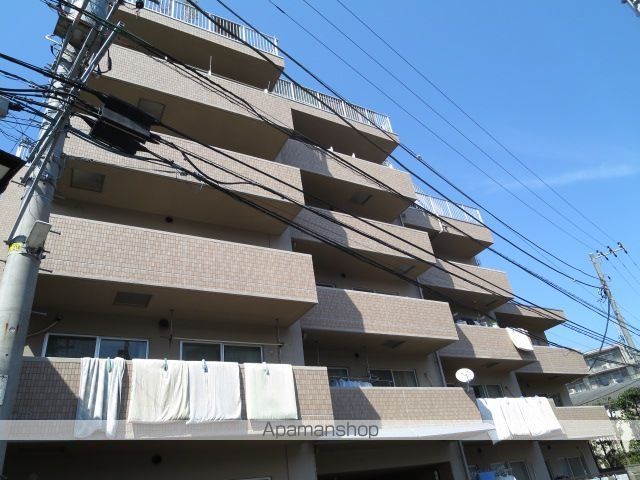 フローラ新横浜の外観写真