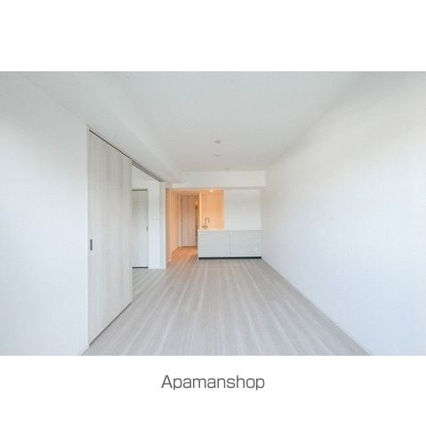 コンフォリア・リヴ永福町の内装写真