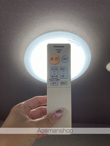 レジュイール東中通の内装写真
