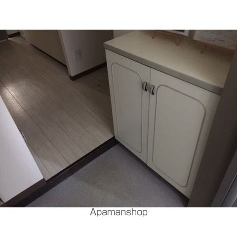 エレガンス円山の内装写真