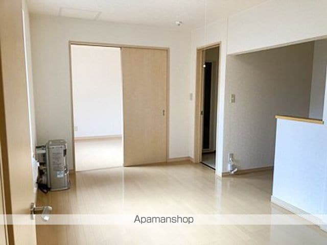 ロアールの内装写真