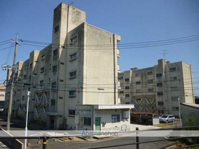 ビレッジハウス白枝1号棟の外観写真