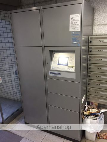 【横浜市神奈川区鶴屋町のマンションの写真】