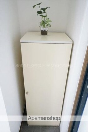 グランパレＩＩＩ[1K/23.2m2]の玄関