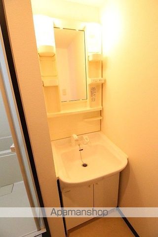 ガーデンコート栄町の内装写真