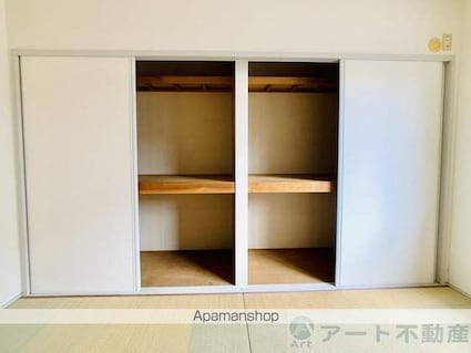 ウエストフィールド　Ｂ棟[2LDK/57.75m2]の収納