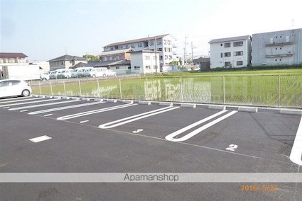 サニーコートアレックス[2LDK/60.43m2]の駐車場1