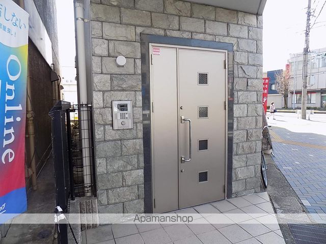 アーサ上小田井の玄関写真