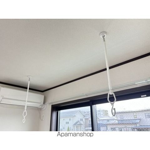 プチ ボヌールの内装写真