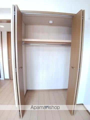 大阪モノレール本線 南摂津駅 徒歩5分 6階建 築25年の内装写真