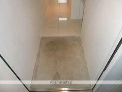 東京都杉並区高円寺南１丁目[2K/40.58m2]の玄関