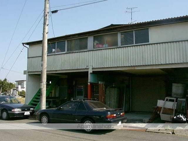 石田アパートの外観写真