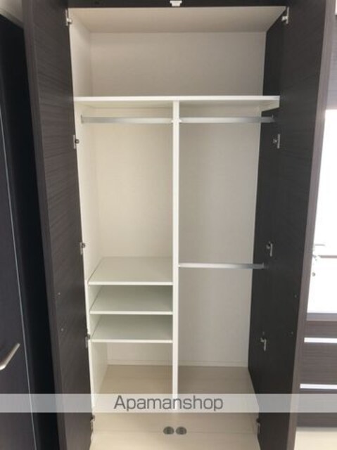 ミランダルピナスⅢ[1R/26.5m2]の収納1