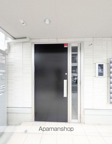 AVENIRの玄関写真