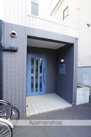 プレシャスハイム発寒南の玄関写真