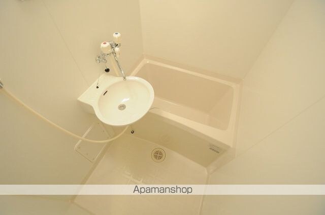 レオパレス花水木[1K/20.01m2]のバス