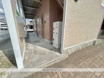 滋賀県愛知郡愛荘町愛知川[1K/27m2]のロビー1