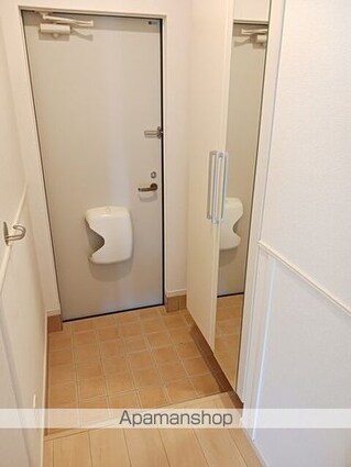 フィグ　キャッスル[1LDK/44.49m2]の玄関