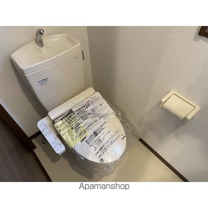 アヴァンティ環八西台[1LDK/73.23m2]のトイレ