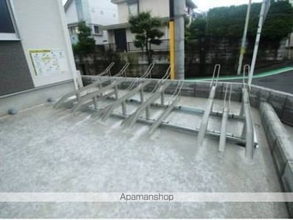 東京都日野市南平１丁目[1K/20.06m2]の共用部1