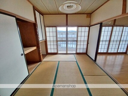 メゾン柳原[2K/41m2]のリビング・居間