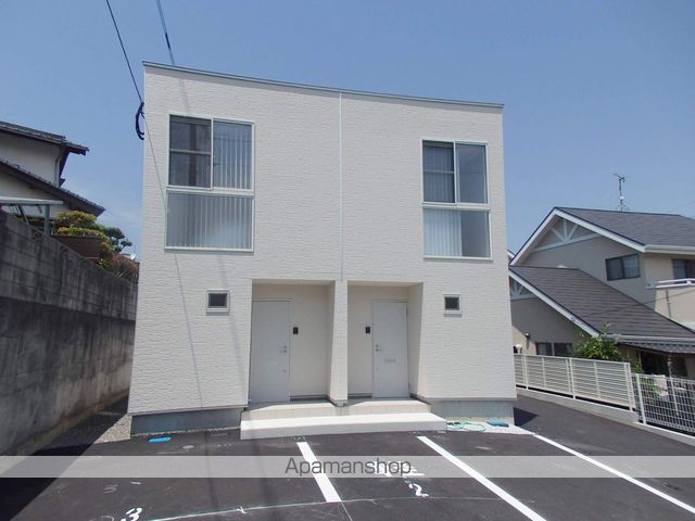 エクリュ光岡A棟の外観写真