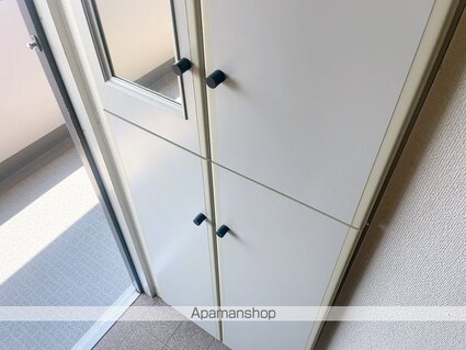 メゾン・ド・アーベリール[1R/30.4m2]の内装6