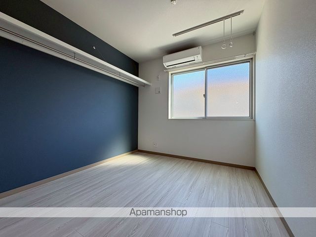 パインツリー立戸の内装写真