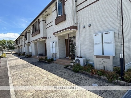 ブローテＢ[1LDK/45.82m2]のエントランス1