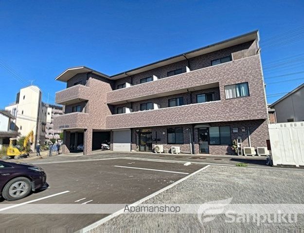 オーパスワンの外観写真
