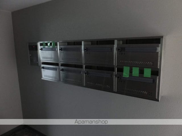 パルティールTM北郷の玄関写真