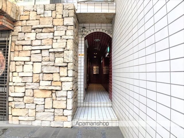 第2中村ビルの外観写真