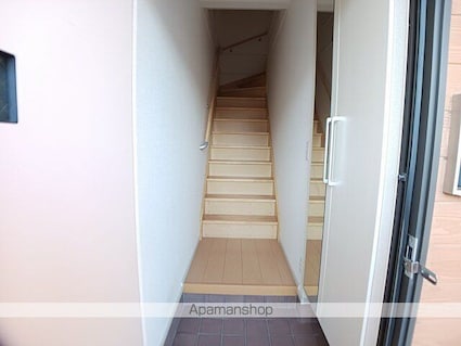 サン・フィオーレ[2LDK/54.85m2]の玄関