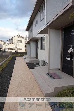 レジデンスＴＡＫＡＯ[2LDK/66.72m2]のエントランス3