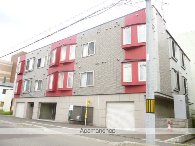 WHITELILLY 発寒8条の外観写真