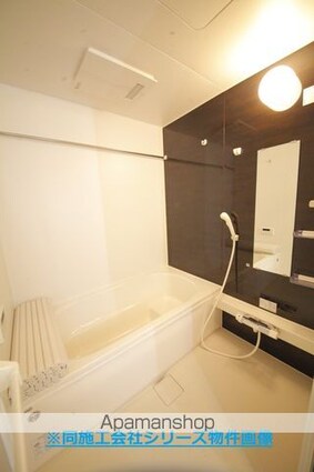 ＤーＲＯＯＭ散田町[2LDK/46.43m2]のバス