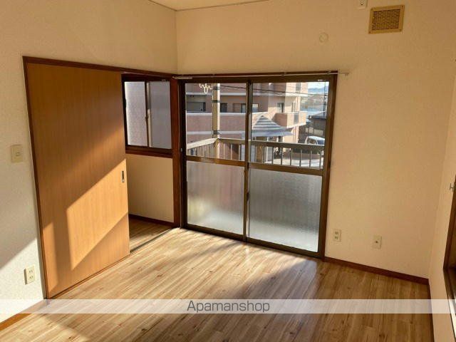 可部線 七軒茶屋駅 徒歩12分 2階建 築42年の内装写真