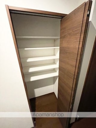 ＰｒｅｍｉｅｒＲｅｓｉｄｅｎｃｅ　ＭＩＴＳＵＹＡⅠ[2LDK/58m2]の内装1