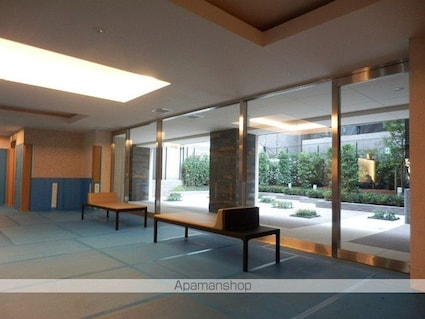パークハビオ赤坂[1R/25.04m2]のロビー2