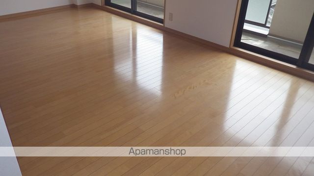 神辺中央マンションの内装写真