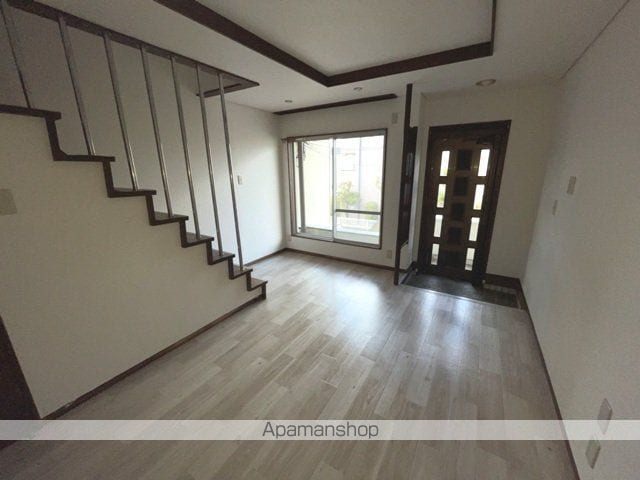 如是町借家の内装写真