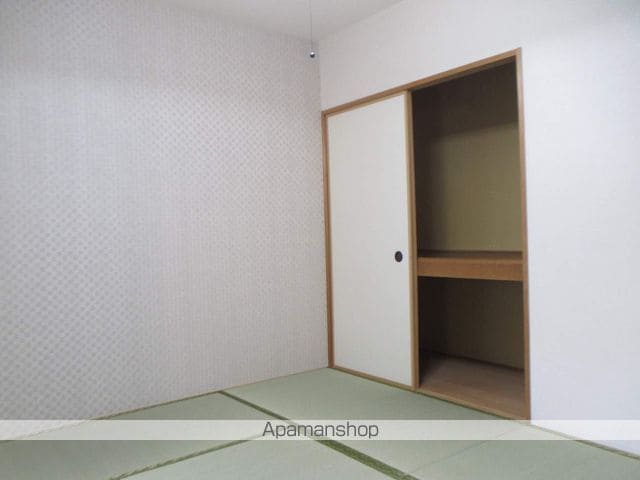 サランバン金剛IIの内装写真