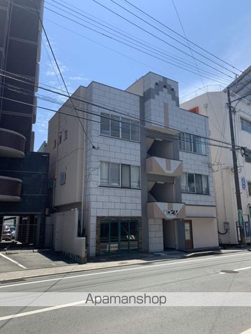 坂口ビルの外観写真