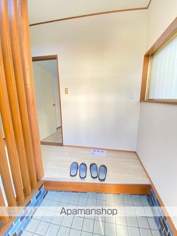 河辺小山貸家の内装写真