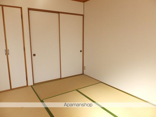木の家 赤松の内装写真