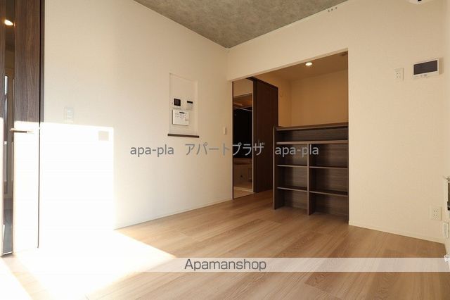 DーSERENO東田町の内装写真