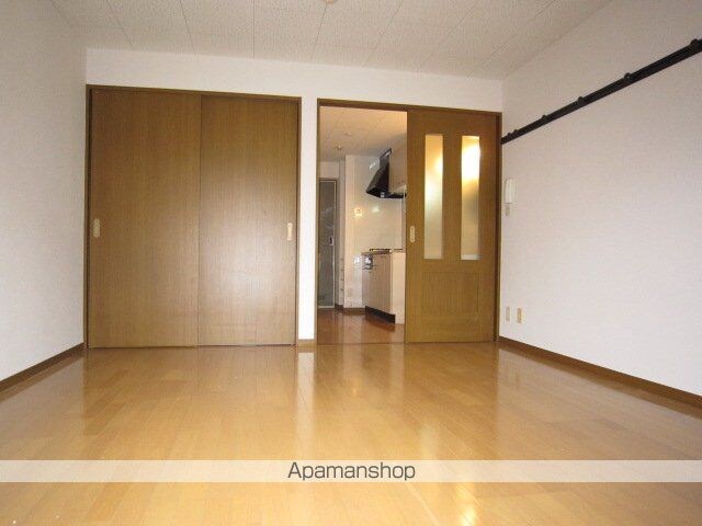 ＣａｌｍＶｉｌｌａｇｅ角五郎[1K/26.49m2]のリビング・居間